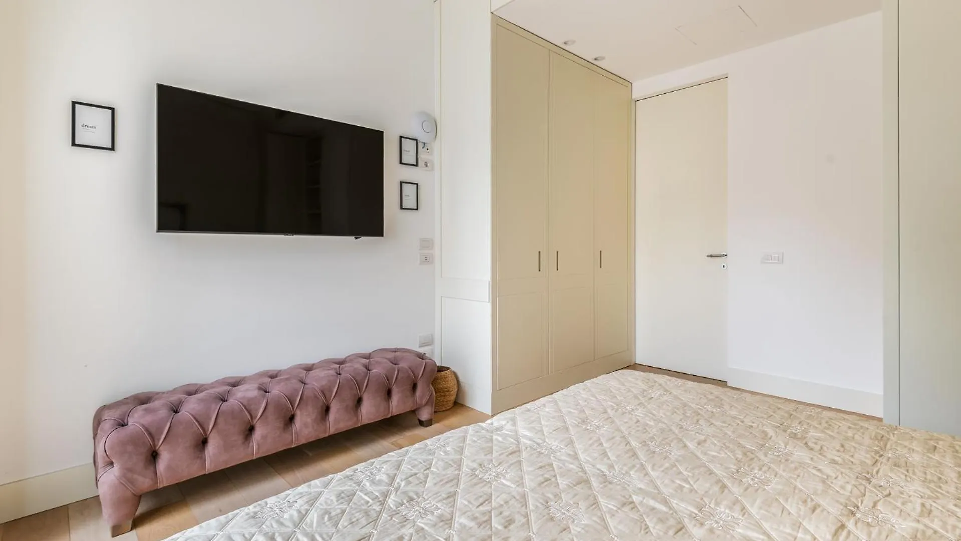 Super Luxury Penthouse Piazza Duomo Milano Apartment  Milan